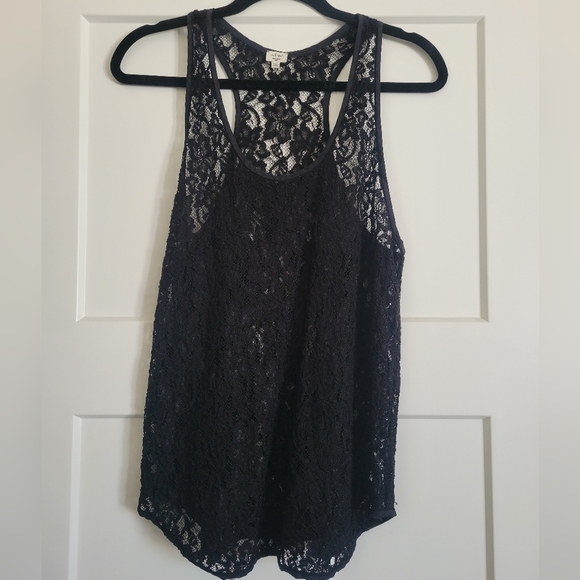 Wilfred Black Lace Racerback Tank Top sz M - Like New - Picture 3 of 7